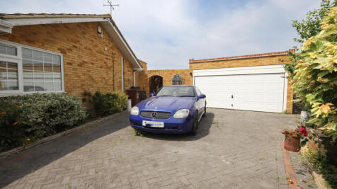 Garage &amp; Gated Parking