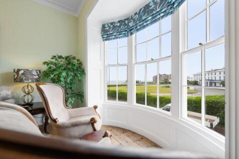 2 Bedroom apartment for Sale, incredible finish t