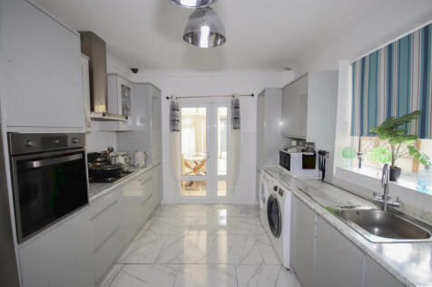 3 Bedroom Victorian Terraced for Rent