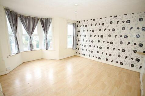 1 BEDROOM APARTMENT, FIRST FLOOR, CONVENIENT LOCA