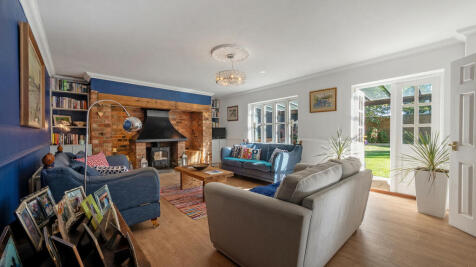 Property Image 4