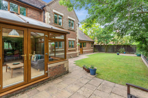 Property Image 38
