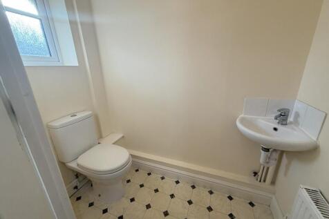 DS Cloakroom