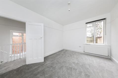 Staines Road-02.JPG