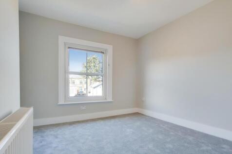 4_Bedroom-1.jpg