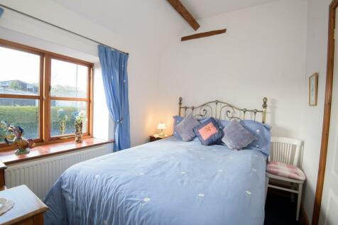 Guest Bedroom.jpg