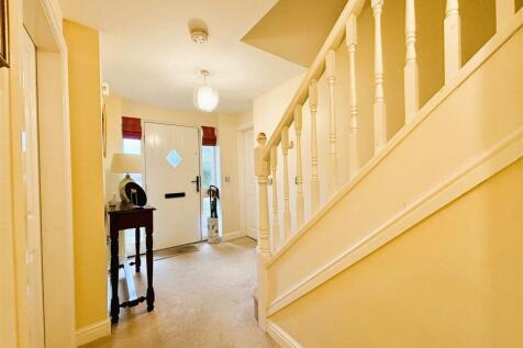 Hallway.jpeg