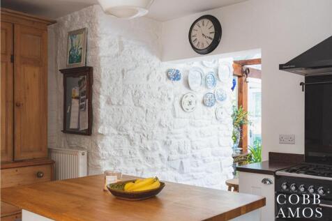 Brick Corner House 106.jpg