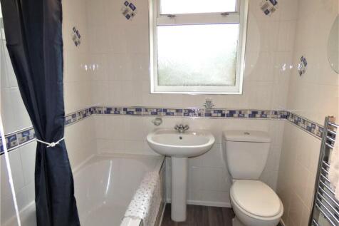 Ground Bathroom