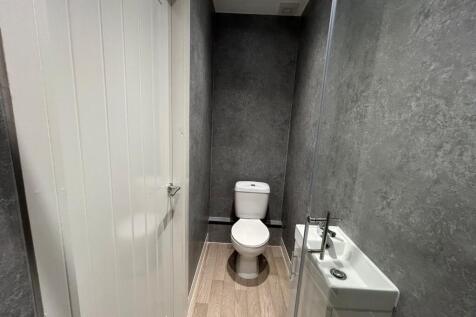 Ensuite Shower Room