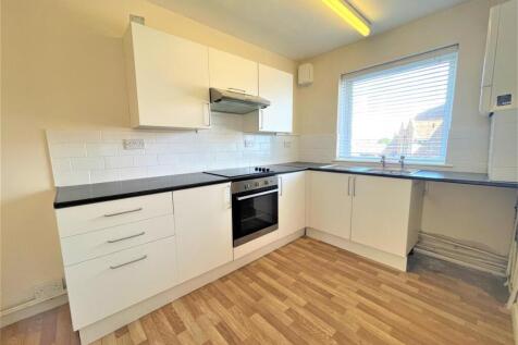 9 steyne close kit.jpg