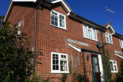 outside shot snowdon close.jpg