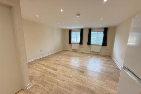 Living Room Shot 1.jpg