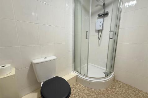 Bathroom Shot.jpg