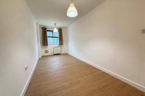 Living Room.jpg
