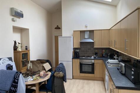 Kitchen and Lounge.jpg