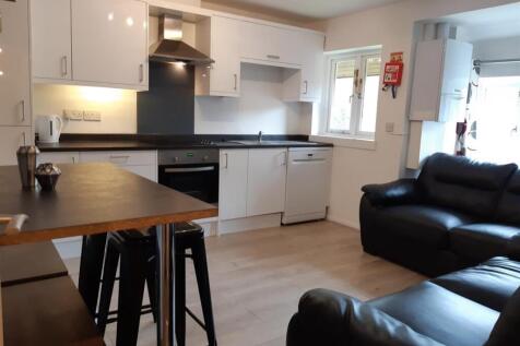 Flat 3, Communal Area