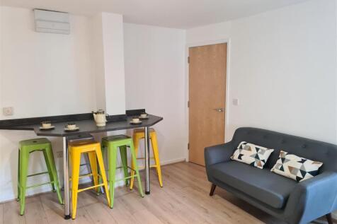 Fl 17 Dining Area.jpg