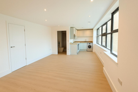 Flat 8
