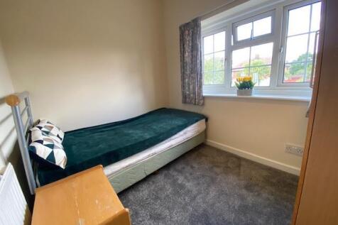 Room 2.jpg