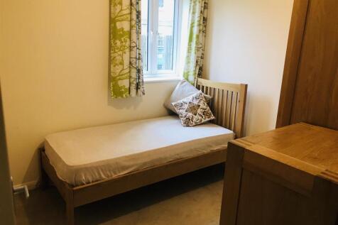 Bedroom 3.jpg