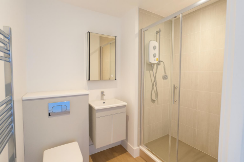 Flat 6 Bathroom Edit.png