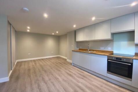 Living Area 2.jpg