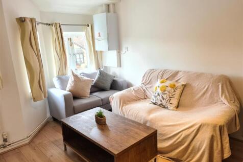 Fl 18 Living Area B.jpg