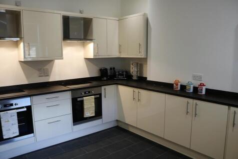 Kitchen dressed.JPG