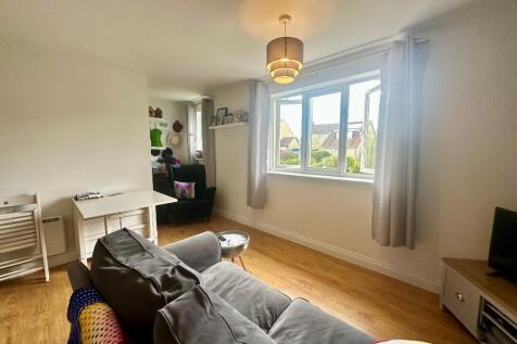 LIVING /DINING