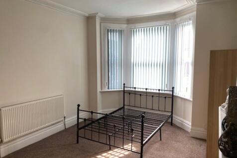 flat 4 bed 2