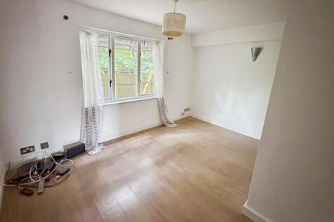 pbox-living_room-329556.jpg