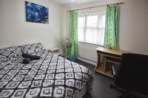 pbox-bedroom-341820.JPG