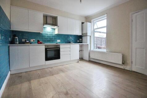 78d317ab-kitchen 20diner.JPG