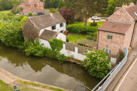 Cottage &amp; Mill House