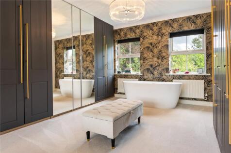 Dressing Room/Bed 4