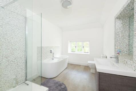 Bedroom One En Suite