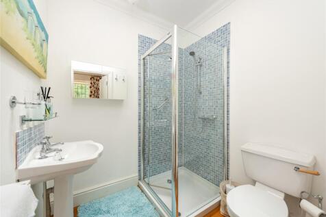 Annex Shower Room