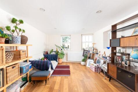 Music/Games Room