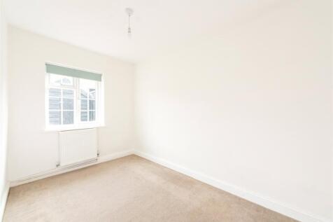 G/F Bedroom 2