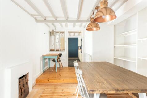 Breakfast Room