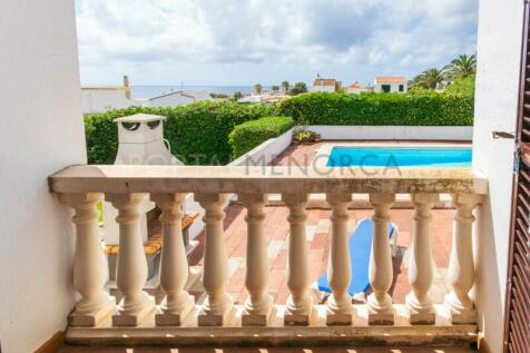 Terrace with sea views of villa with sea views and pool in S&#39;Algar