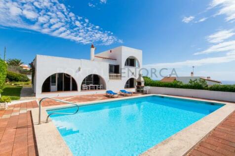 Villa with sea views and pool in S&#39;Algar