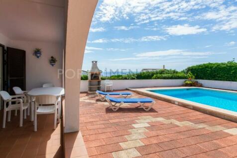 Villa with sea views and pool in S&#39;Algar