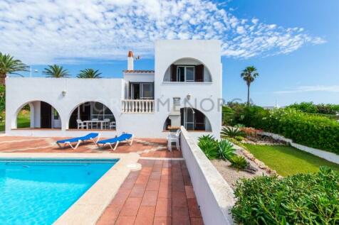 Villa with sea views and pool in S&#39;Algar