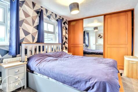 Master Bedroom.jpg