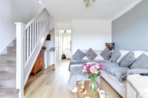 sitting/dining room