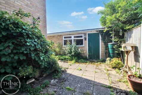 Rear Courtyard