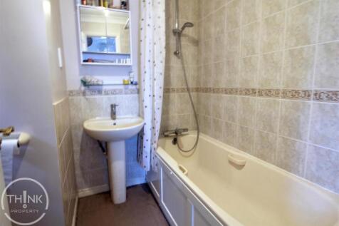 Bathroom.jpg