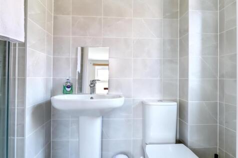 ensuite 2